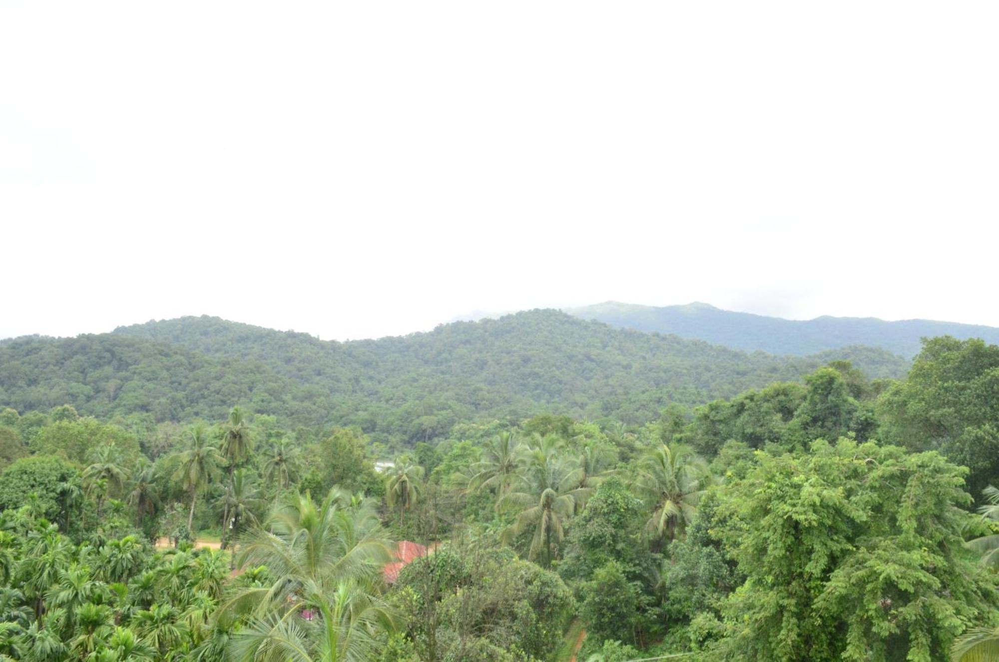 The Aurum Subrahmanya Buitenkant foto